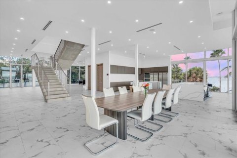 Купить виллу или дом в Сарасота, Флорида 15 комнат, 824.51м2, № 2166393 - фото 20