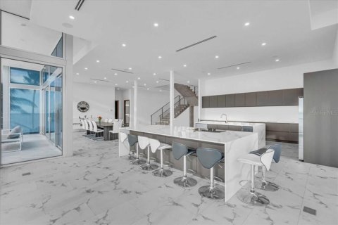 Купить виллу или дом в Сарасота, Флорида 15 комнат, 824.51м2, № 2166393 - фото 22