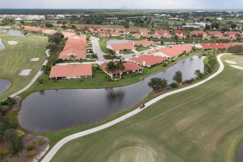 Casa en venta en Lake Suzy, Florida, 2 dormitorios, 213.68 m2 № 2383867 - foto 4