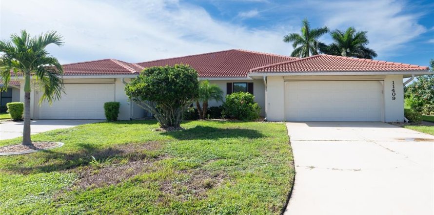 Casa en Lake Suzy, Florida 2 dormitorios, 213.68 m2 № 2383867