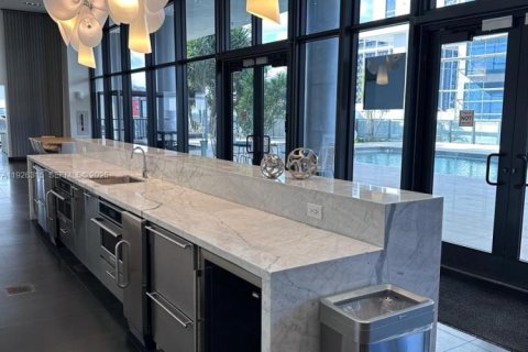 Copropriété à vendre à Miami, Floride: 1 chambre № 1990508 - photo 10