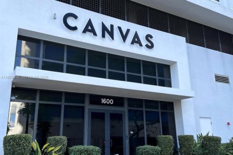 Copropriété à vendre à Miami, Floride: 1 chambre № 1990508 - photo 3