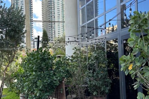 Copropriété à vendre à Miami, Floride: 1 chambre № 1990508 - photo 4