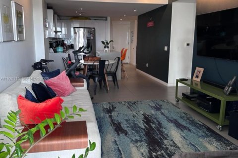 Copropriété à vendre à Miami, Floride: 1 chambre № 1990508 - photo 15