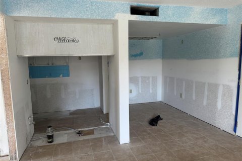 Condo in New Port Richey, Florida, 1 bedroom  № 2161367 - photo 16
