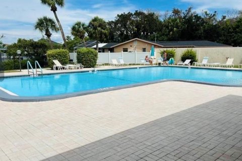 Condo in New Port Richey, Florida, 1 bedroom  № 2161367 - photo 27