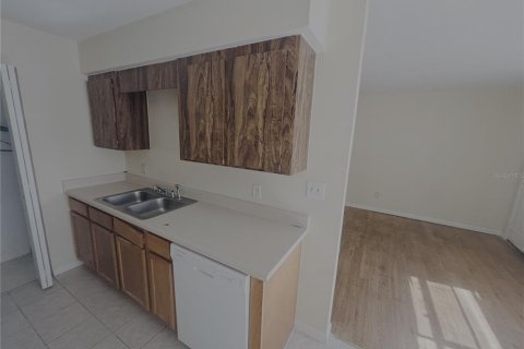 Appartement à louer à Gainesville, Floride: 2 chambres, 75.25 m2 № 2218978 - photo 5