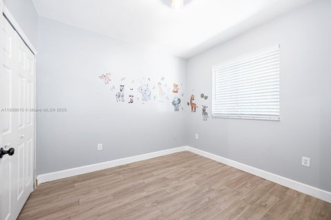 Townhouse in Cutler Bay, Florida 3 bedrooms, 140.28 sq.m. № 1882090 - photo 18