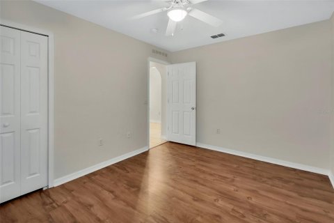 House in DeLand, Florida 3 bedrooms, 172.33 sq.m. № 1903960 - photo 24
