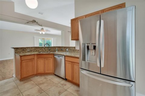House in DeLand, Florida 3 bedrooms, 172.33 sq.m. № 1903960 - photo 13