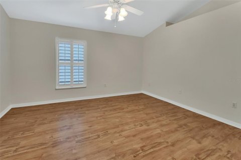 House in DeLand, Florida 3 bedrooms, 172.33 sq.m. № 1903960 - photo 16