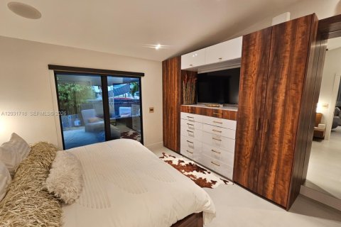 Villa ou maison à vendre à Fort Lauderdale, Floride: 3 chambres, 134.71 m2 № 2146500 - photo 16