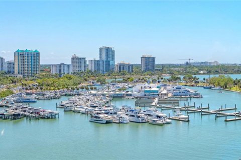 Condominio en venta en Sarasota, Florida, 2 dormitorios, 189.99 m2 № 2129507 - foto 9