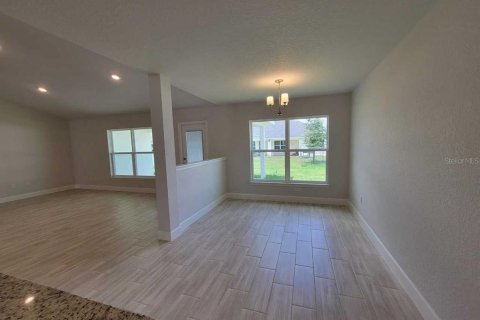 House in Ocala, Florida 4 bedrooms, 278.71 sq.m. № 1905551 - photo 11