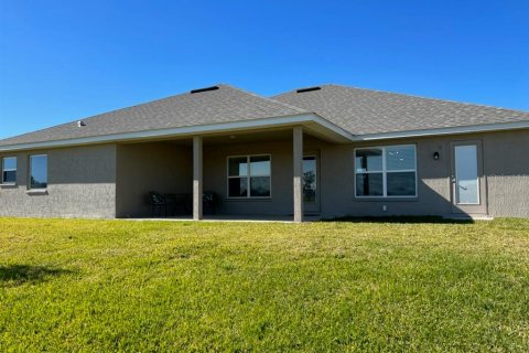 House in Ocala, Florida 4 bedrooms, 278.71 sq.m. № 1905551 - photo 3