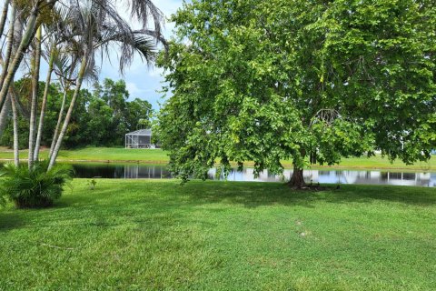 Immobilier commercial à louer à Port St. Lucie, Floride: 1 chambre, 37.16 m2 № 2254449 - photo 11