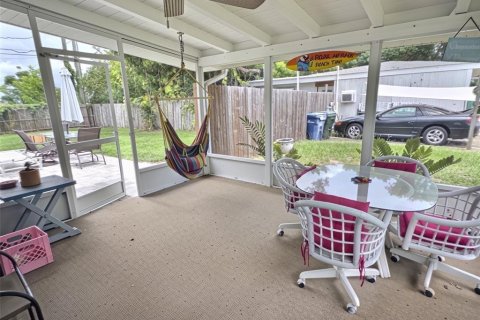 House in Venice, Florida 2 bedrooms, 101.82 sq.m. № 2393843 - photo 15