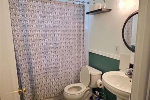 House in Venice, Florida 2 bedrooms, 101.82 sq.m. № 2393843 - photo 13