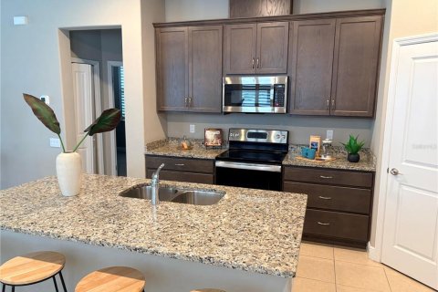 Villa ou maison à louer à Hudson, Floride: 3 chambres, 161.84 m2 № 2147949 - photo 2