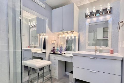 Купить виллу или дом в Сарасота, Флорида 10 комнат, 117.24м2, № 2147435 - фото 27