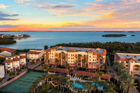 Condo à Tierra Verde, Floride, 3 chambres № 2134895