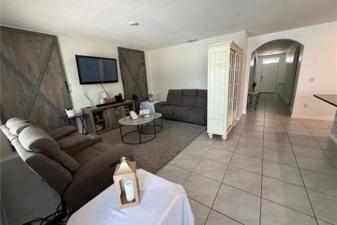 Villa ou maison à vendre à Mount Dora, Floride: 3 chambres, 155.33 m2 № 2296815 - photo 16