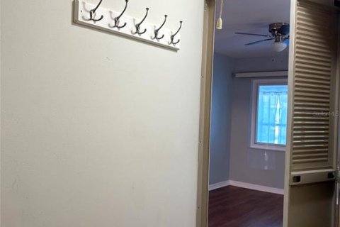 Condominio en alquiler en Sun City Center, Florida, 2 dormitorios, 89.19 m2 № 1901777 - foto 27