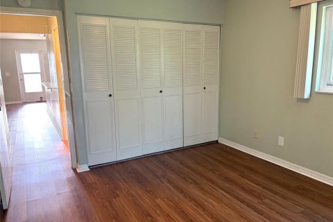 Condominio en alquiler en Sun City Center, Florida, 2 dormitorios, 89.19 m2 № 1901777 - foto 19