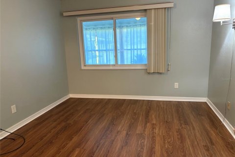 Condominio en alquiler en Sun City Center, Florida, 2 dormitorios, 89.19 m2 № 1901777 - foto 23