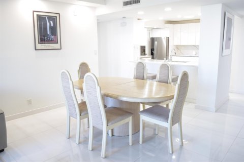 Copropriété à vendre à Highland Beach, Floride: 2 chambres, 134.89 m2 № 2146871 - photo 5