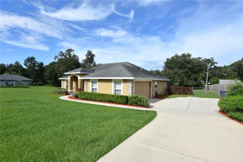 House in Lakeland, Florida 3 bedrooms, 160.16 sq.m. № 1901518 - photo 3
