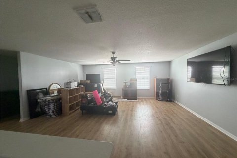 Villa ou maison à vendre à Wimauma, Floride: 6 chambres, 312.34 m2 № 2385994 - photo 5