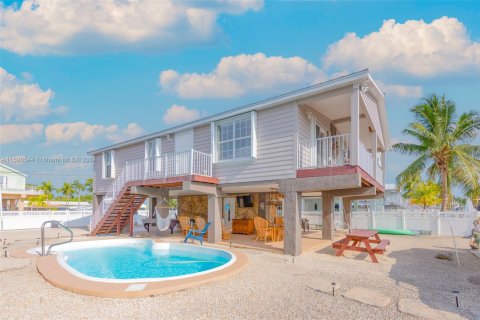 House in Key Largo, Florida 3 bedrooms, 115.94 sq.m. № 1764686 - photo 16