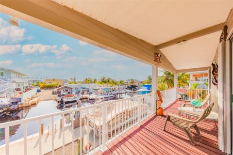 House in Key Largo, Florida 3 bedrooms, 115.94 sq.m. № 1764686 - photo 25