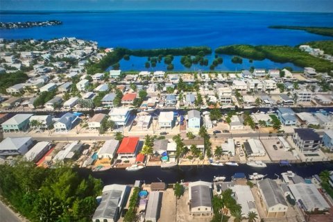 House in Key Largo, Florida 3 bedrooms, 115.94 sq.m. № 1764686 - photo 10