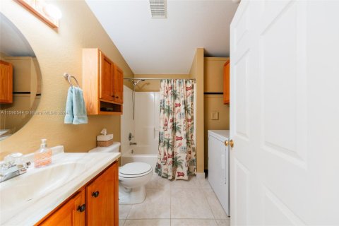 House in Key Largo, Florida 3 bedrooms, 115.94 sq.m. № 1764686 - photo 27