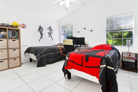 Townhouse in Weston, Florida 2 bedrooms, 94.57 sq.m. № 2031212 - photo 22