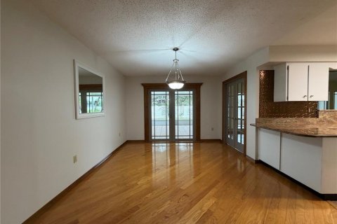 House in Sun City Center, Florida 2 bedrooms, 172.05 sq.m. № 2314365 - photo 8