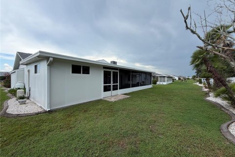 House in Sun City Center, Florida 2 bedrooms, 172.05 sq.m. № 2314365 - photo 28