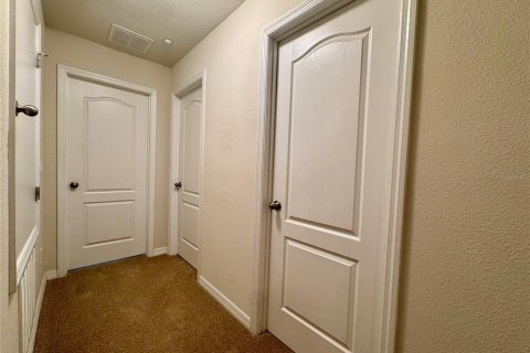 Townhouse in Winter Park, Florida 3 bedrooms, 166.02 sq.m. № 1901508 - photo 21