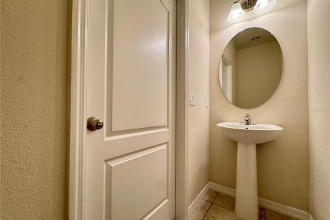Townhouse in Winter Park, Florida 3 bedrooms, 166.02 sq.m. № 1901508 - photo 16