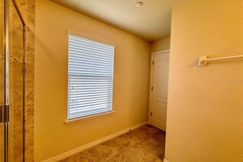 Townhouse in Winter Park, Florida 3 bedrooms, 166.02 sq.m. № 1901508 - photo 30