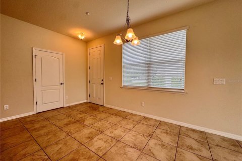 Townhouse in Winter Park, Florida 3 bedrooms, 166.02 sq.m. № 1901508 - photo 12