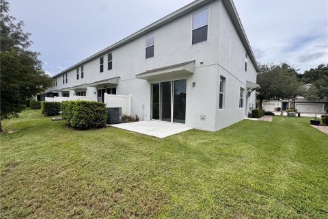 Townhouse in Winter Park, Florida 3 bedrooms, 166.02 sq.m. № 1901508 - photo 3