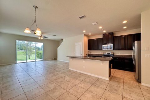 Townhouse in Winter Park, Florida 3 bedrooms, 166.02 sq.m. № 1901508 - photo 6