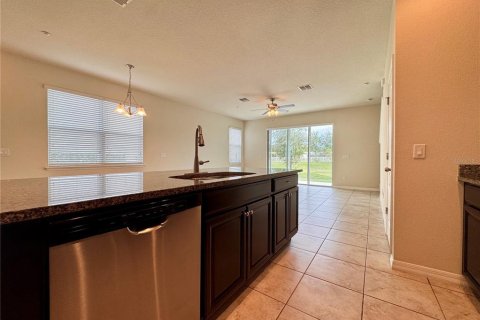 Townhouse in Winter Park, Florida 3 bedrooms, 166.02 sq.m. № 1901508 - photo 10