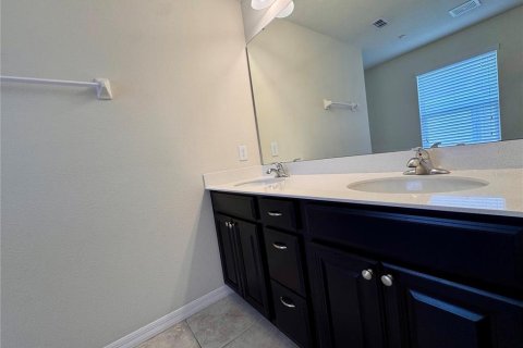 Townhouse in Winter Park, Florida 3 bedrooms, 166.02 sq.m. № 1901508 - photo 29
