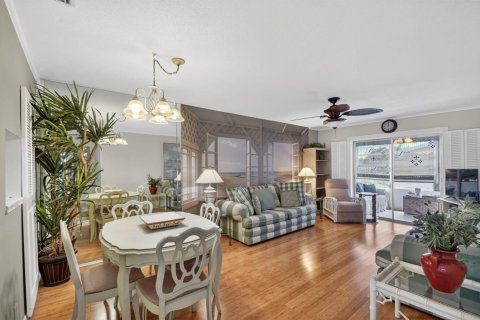Condo in Boynton Beach, Florida, 2 bedrooms № 2179655 - photo 12