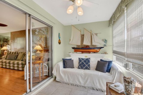Condo in Boynton Beach, Florida, 2 bedrooms № 2179655 - photo 19