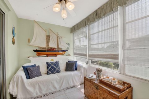 Condo in Boynton Beach, Florida, 2 bedrooms № 2179655 - photo 18